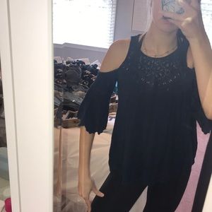 Cold shoulder top